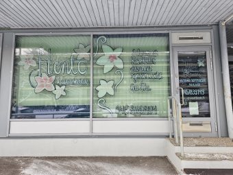 näyteikkuna hento